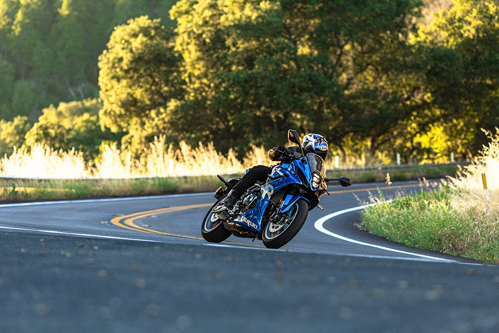 Suzuki GSX-8R